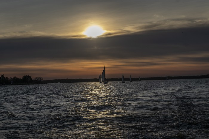 HORIZONTES PORTEOS: DEL RO AL CIELO